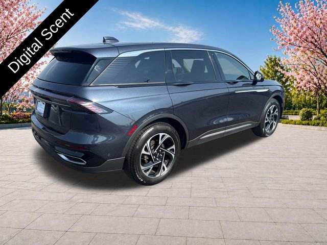 Used 2024 Lincoln Nautilus Premier w/ Equipment Group 102A AWD/4WD image 8