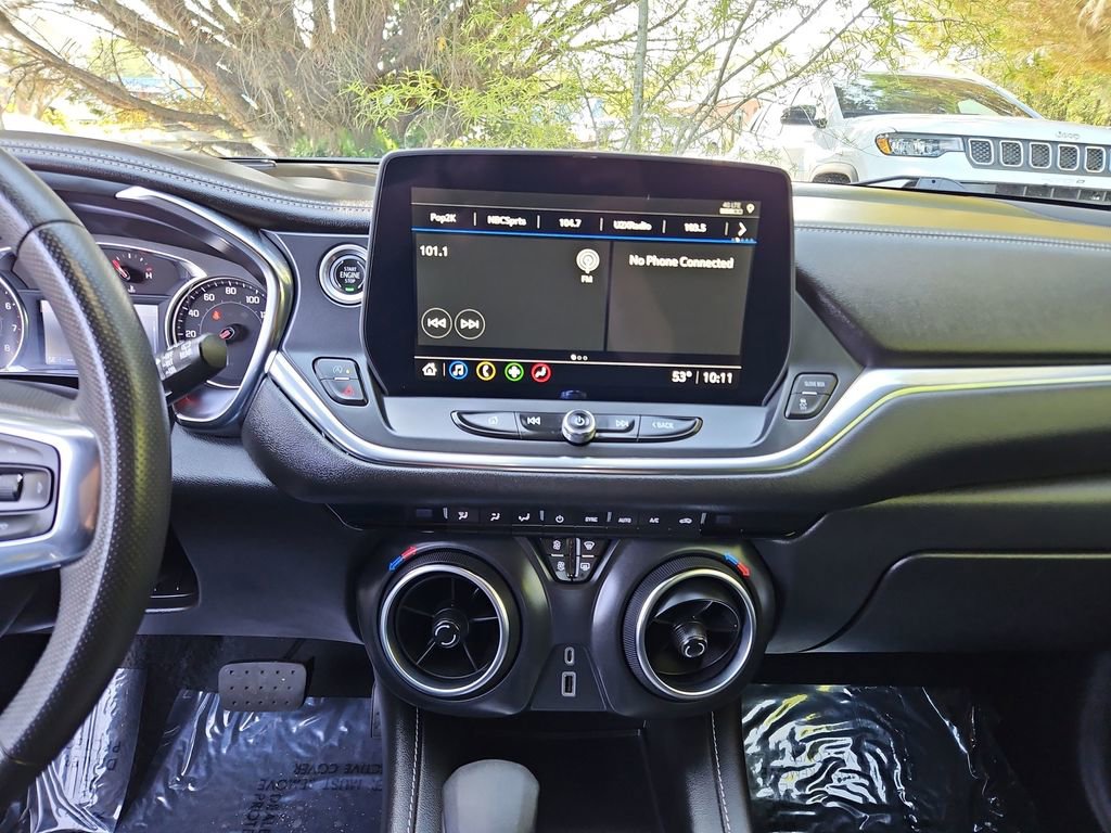 Used 2023 Chevrolet Blazer LT image 16