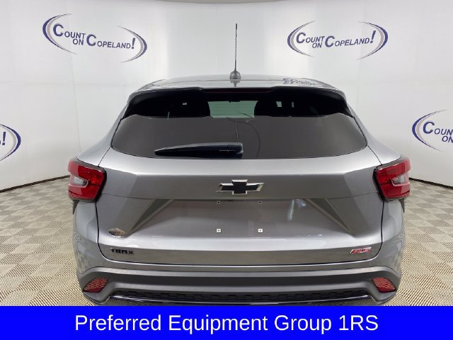 Certified 2024 Chevrolet Trax RS FWD image 5