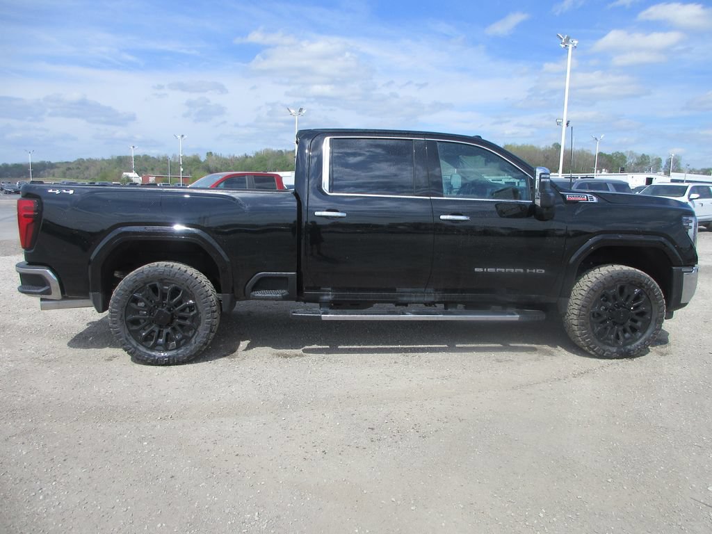 New 2026 GMC Sierra 2500 SLT w/ SLT Premium Package AWD/4WD image 3