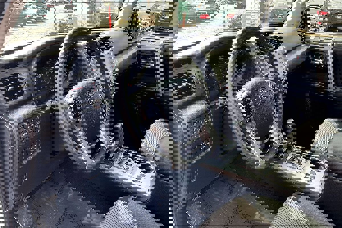 Used 2024 Toyota 4Runner SR5 image 26