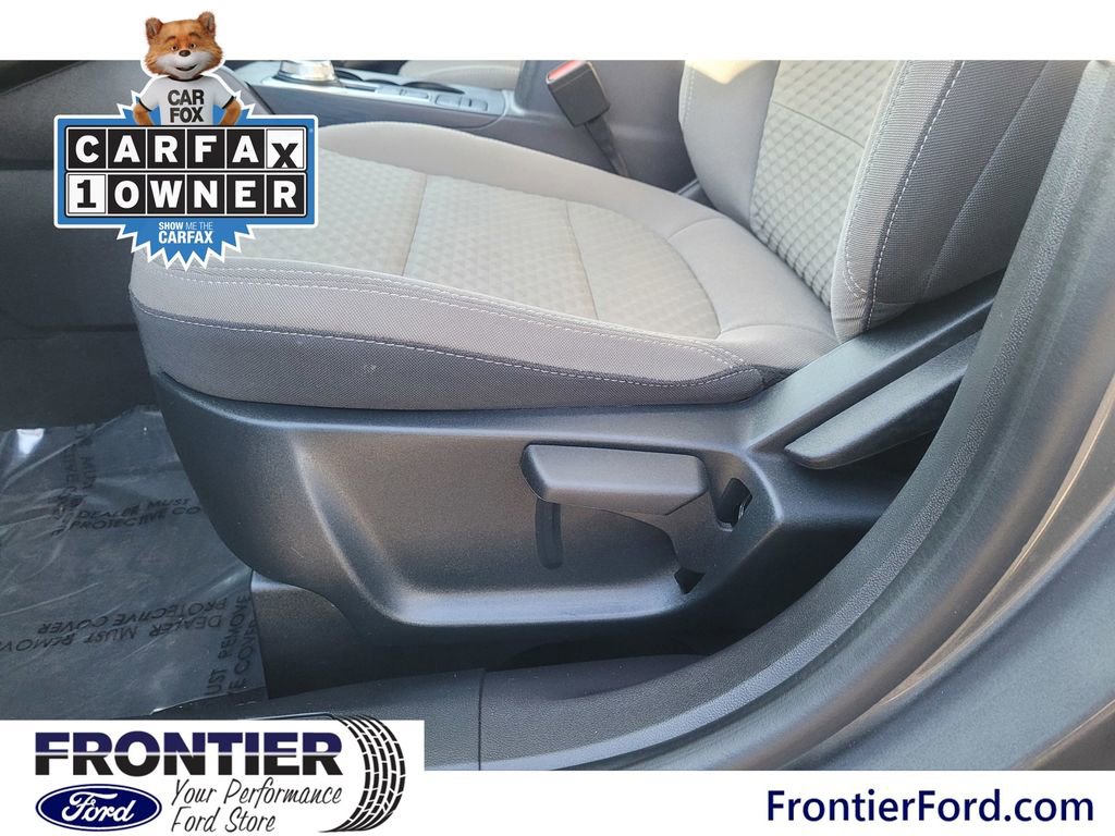 Certified 2022 Ford Escape SE image 12