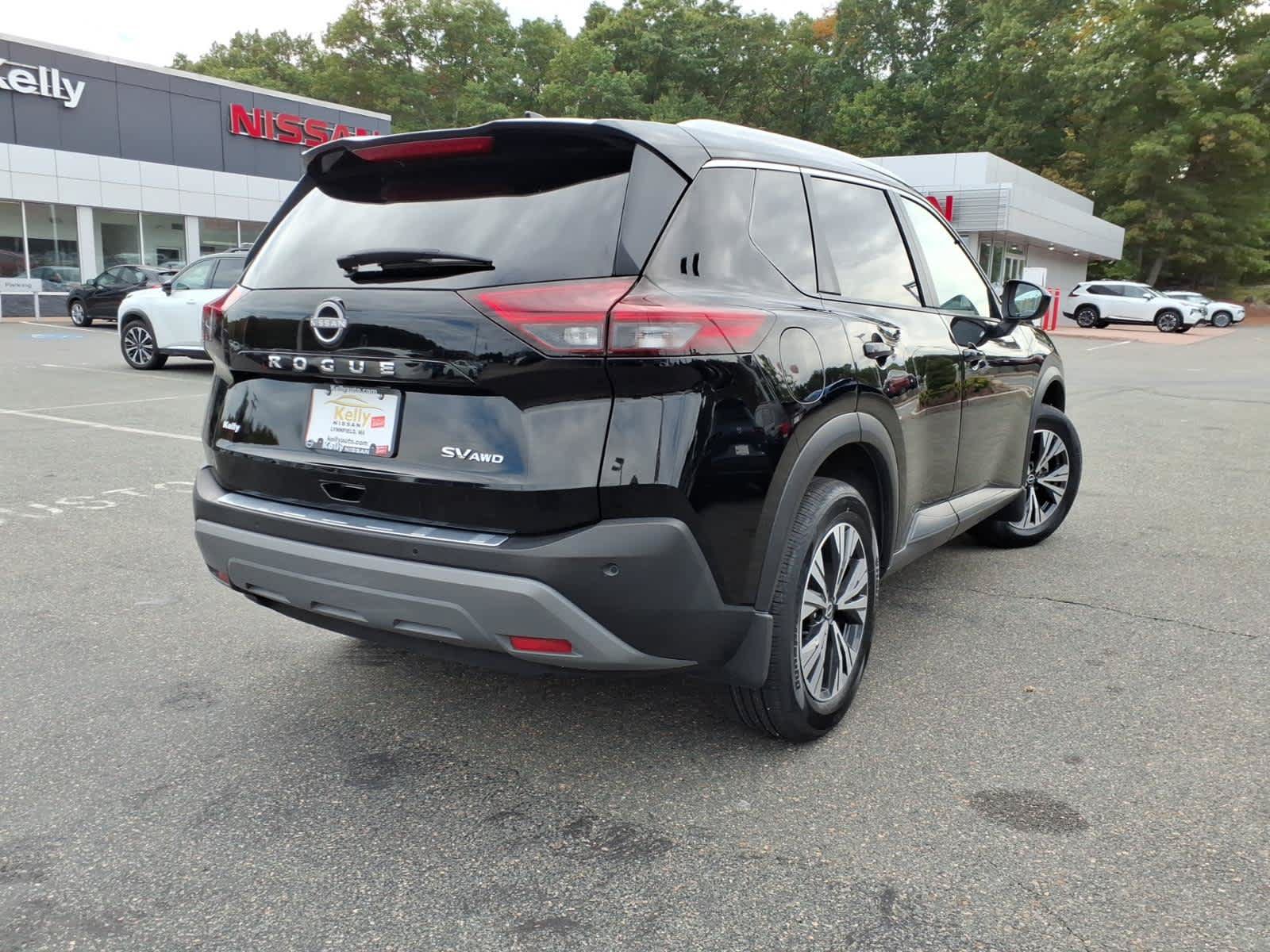 Used 2023 Nissan Rogue SV w/ SV Premium B Package AWD/4WD image 5