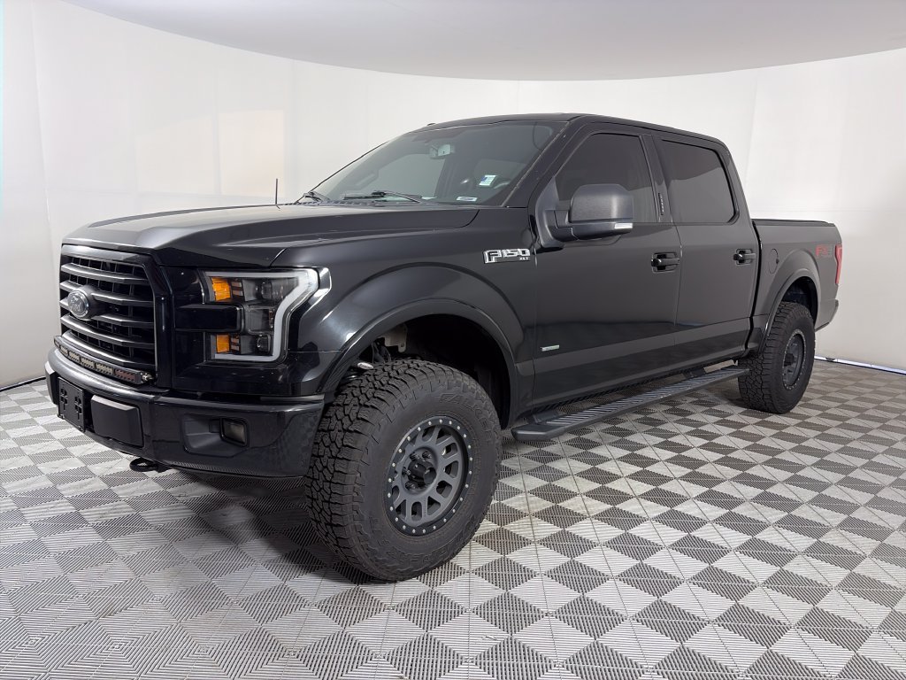 Used 2017 Ford F150 XLT w/ Equipment Group 302A Luxury AWD/4WD image 3