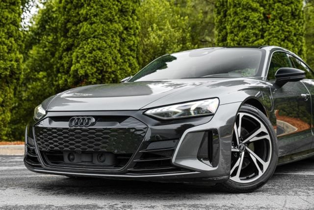 Used 2022 Audi e-tron GT Premium Plus w/ Performance Package AWD/4WD image 2