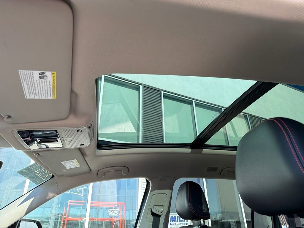 Certified 2024 Volkswagen Atlas Peak Edition SE image 23