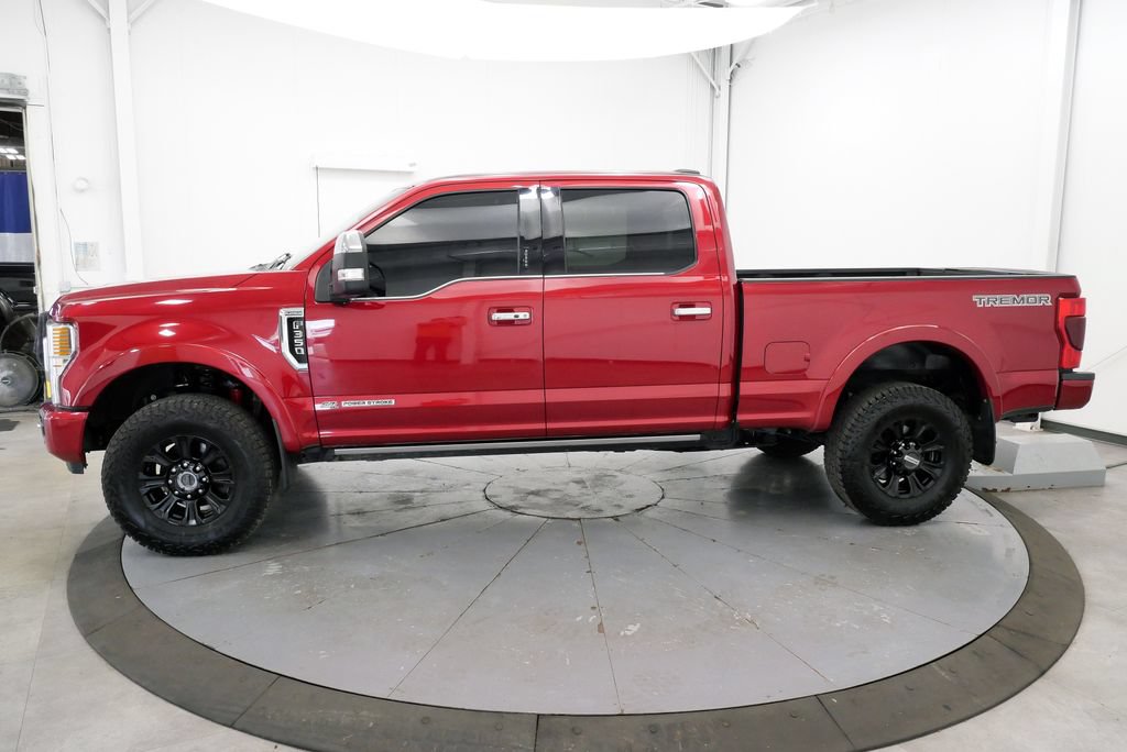 Used 2022 Ford F350 Platinum w/ Tremor Off-Road Package AWD/4WD image 4