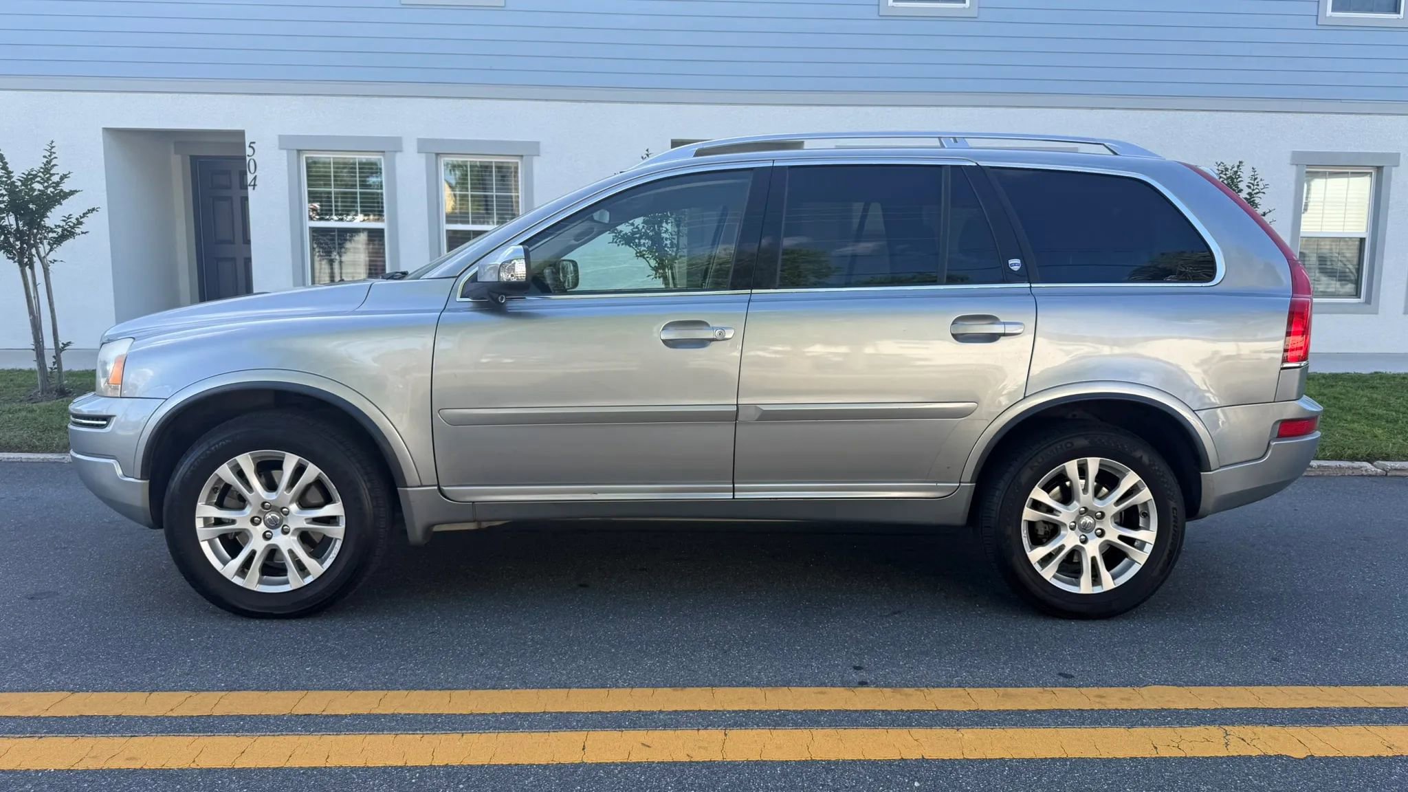 Used 2013 Volvo XC90 3.2 FWD image 1
