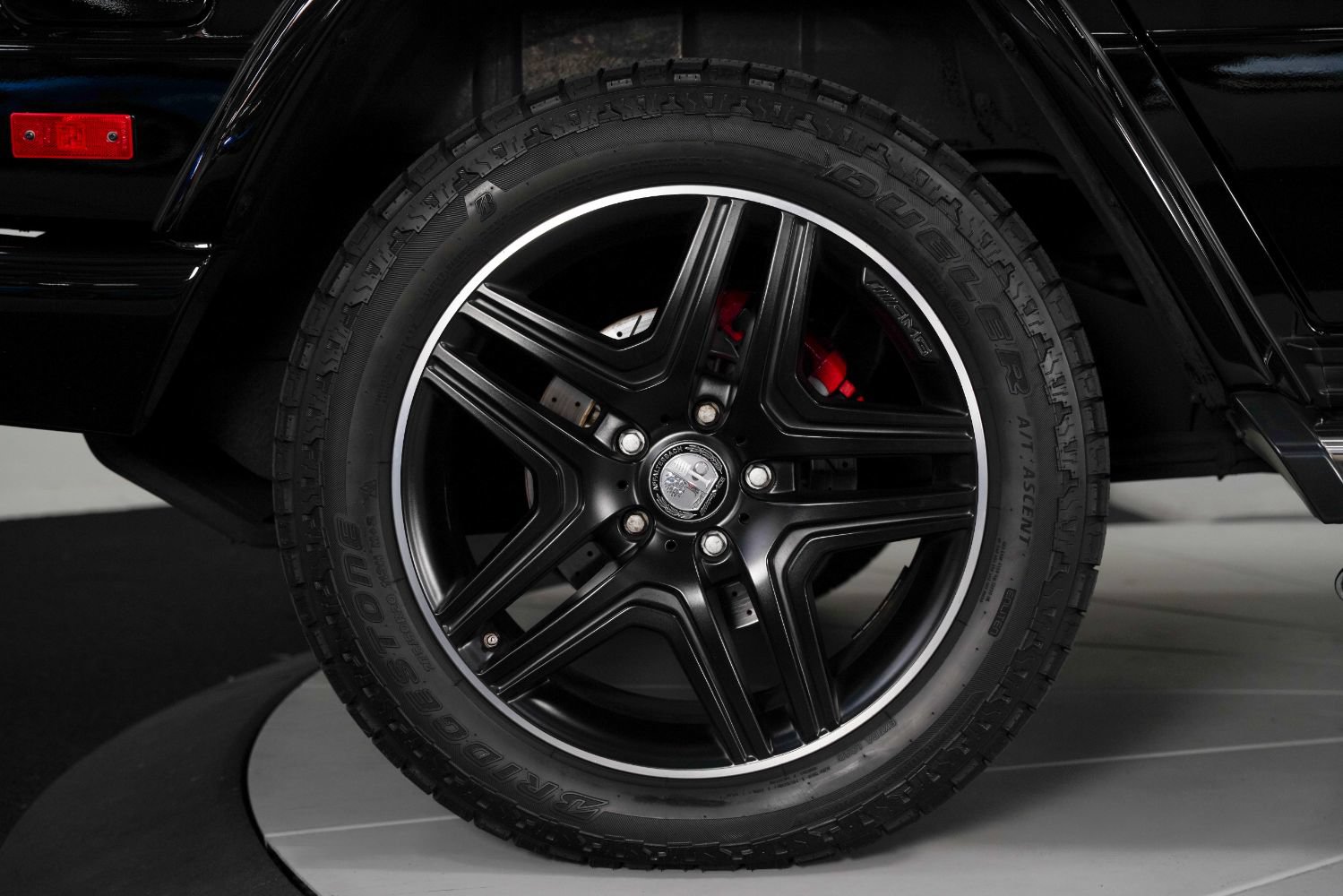 Used 2018 Mercedes-Benz G 65 AMG 4MATIC image 26