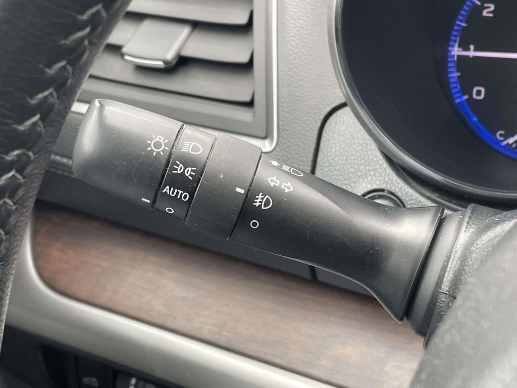 Used 2019 Subaru Outback 2.5i Limited image 13