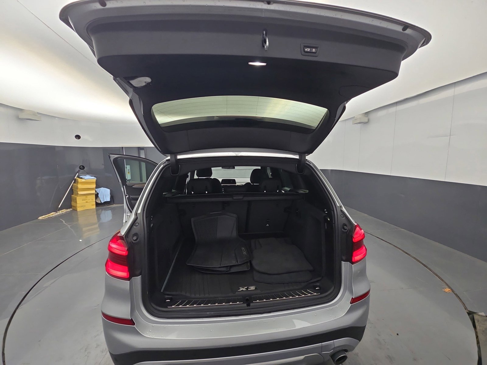 Used 2021 BMW X3 sDrive30i w/ Convenience Package RWD image 43