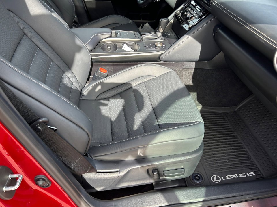 Used 2023 Lexus IS 350 F Sport image 28