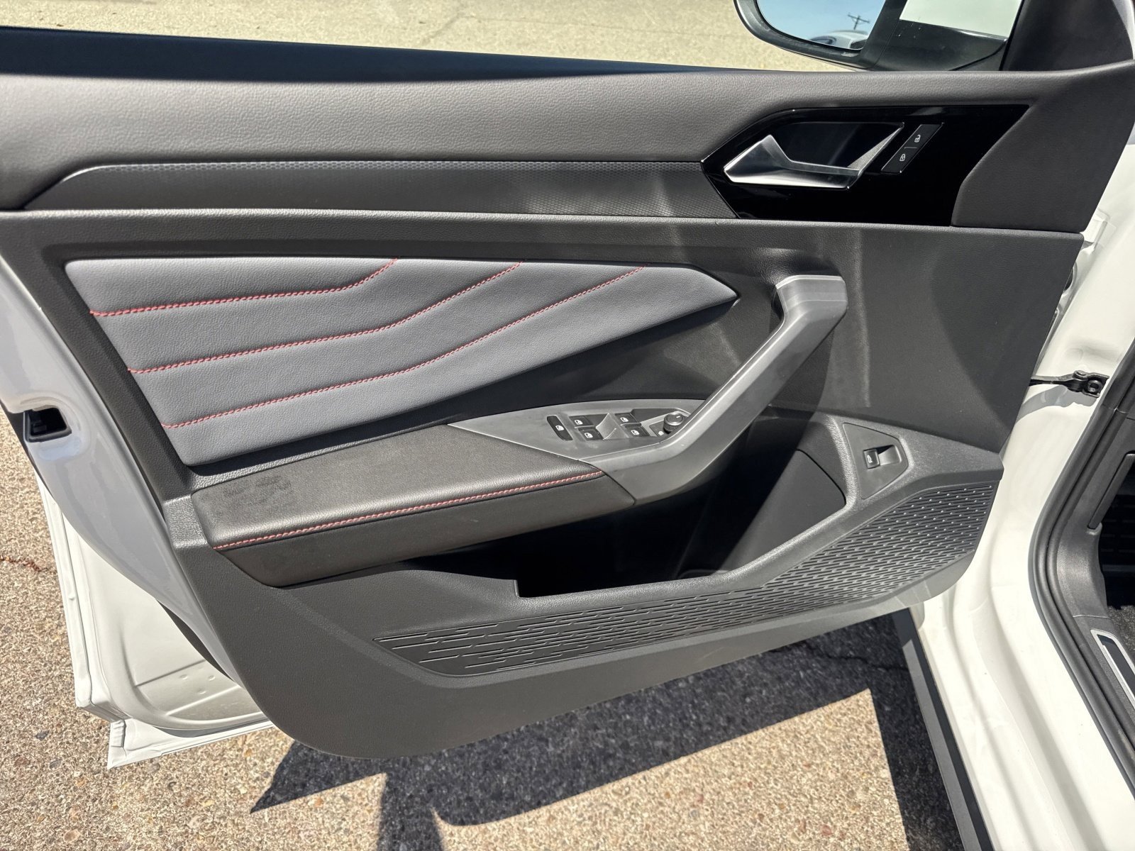 New 2026 Volkswagen Jetta GLI Autobahn FWD image 11