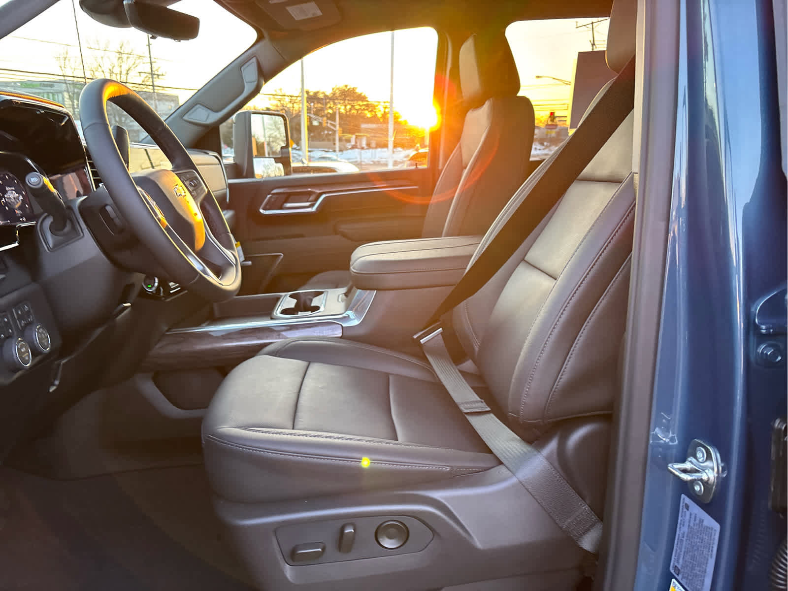 Certified 2026 Chevrolet Silverado 2500 LTZ w/ Trail Boss Package image 9