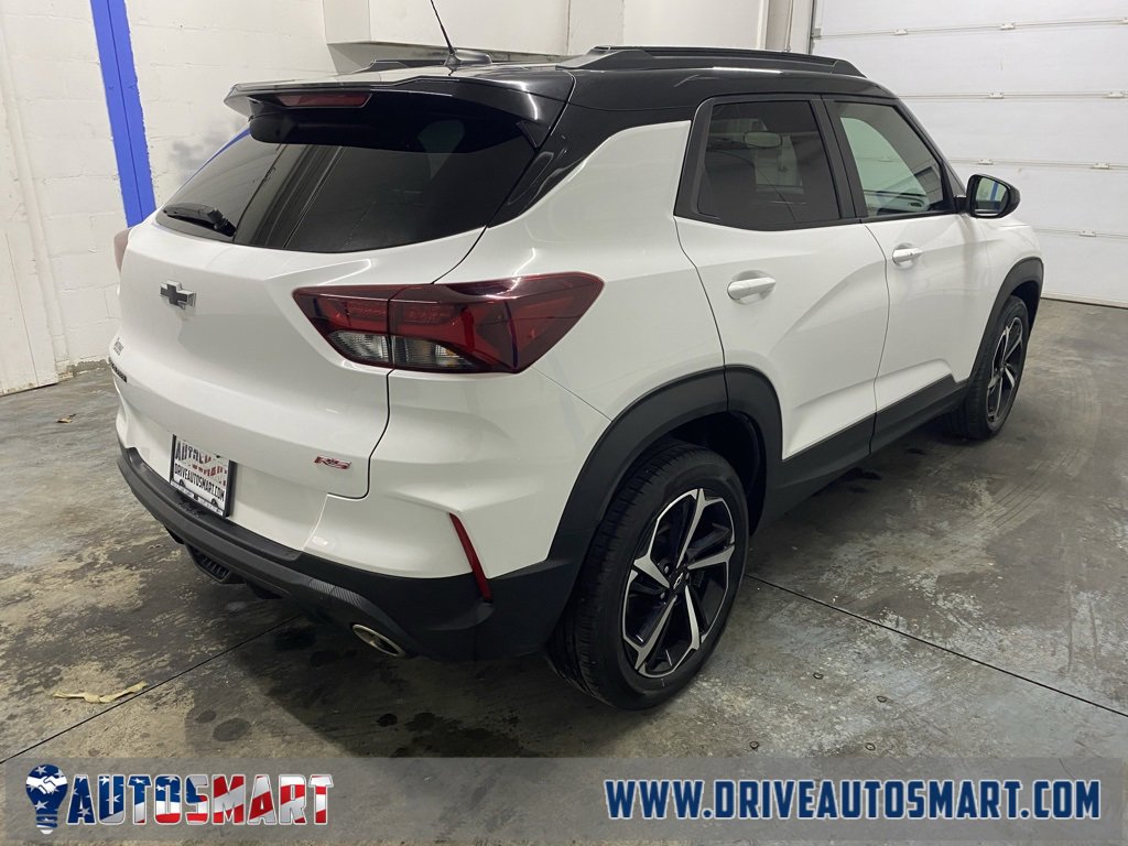 Used 2023 Chevrolet TrailBlazer RS image 3
