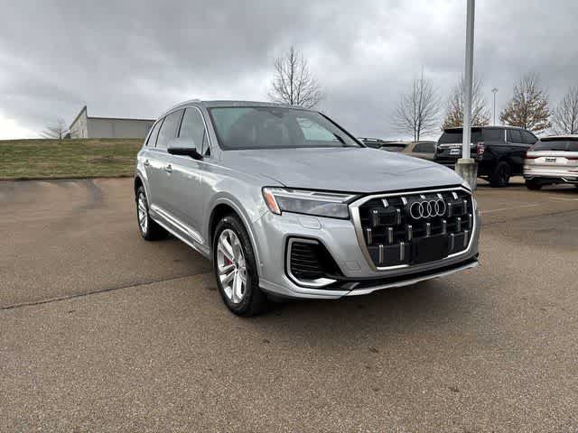 Used 2025 Audi Q7 3.0T Premium Plus AWD/4WD image 8
