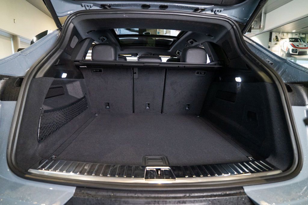New 2026 Porsche Cayenne image 42