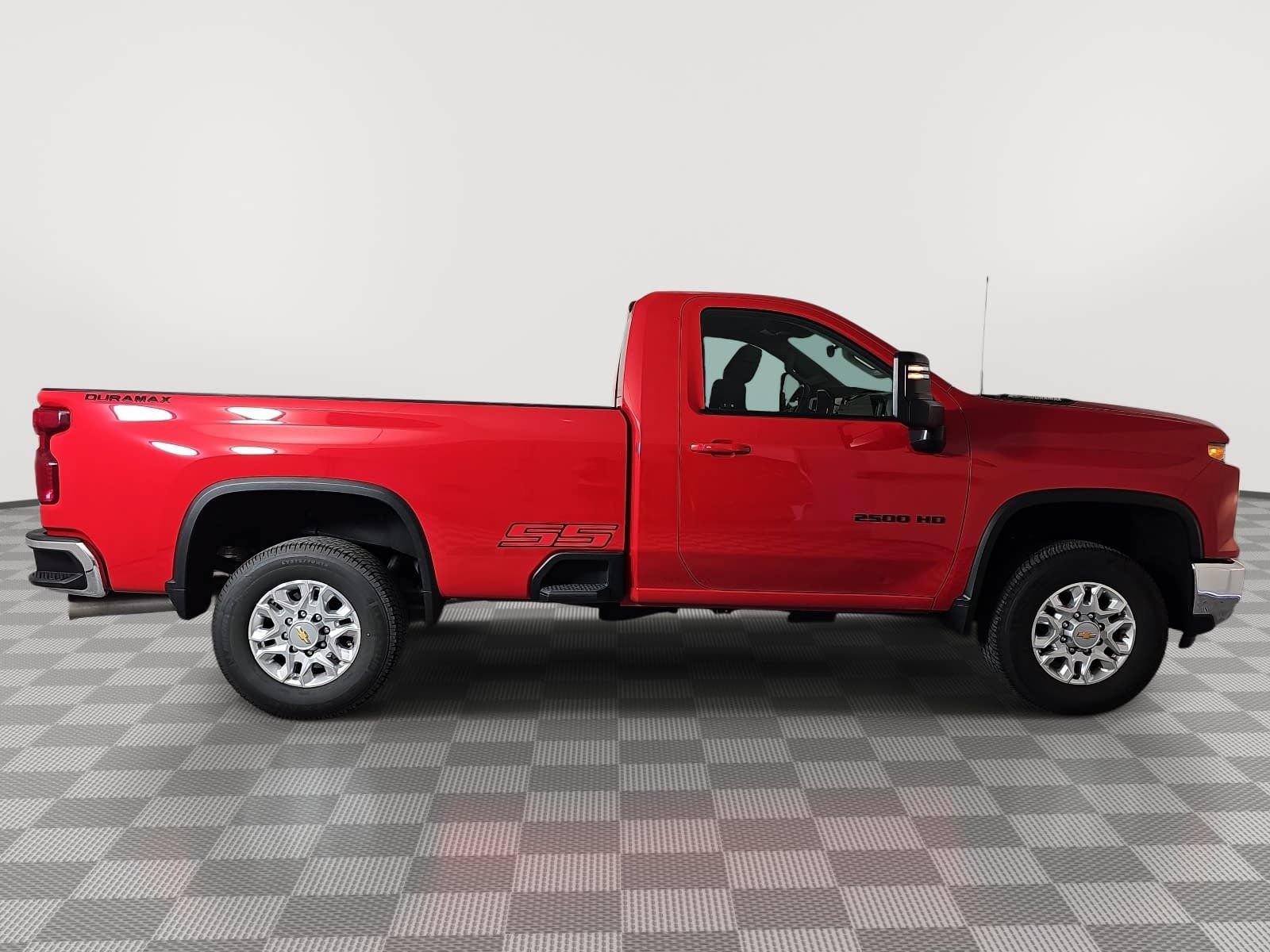 Used 2025 Chevrolet Silverado 2500 LT w/ Convenience Package RWD image 9