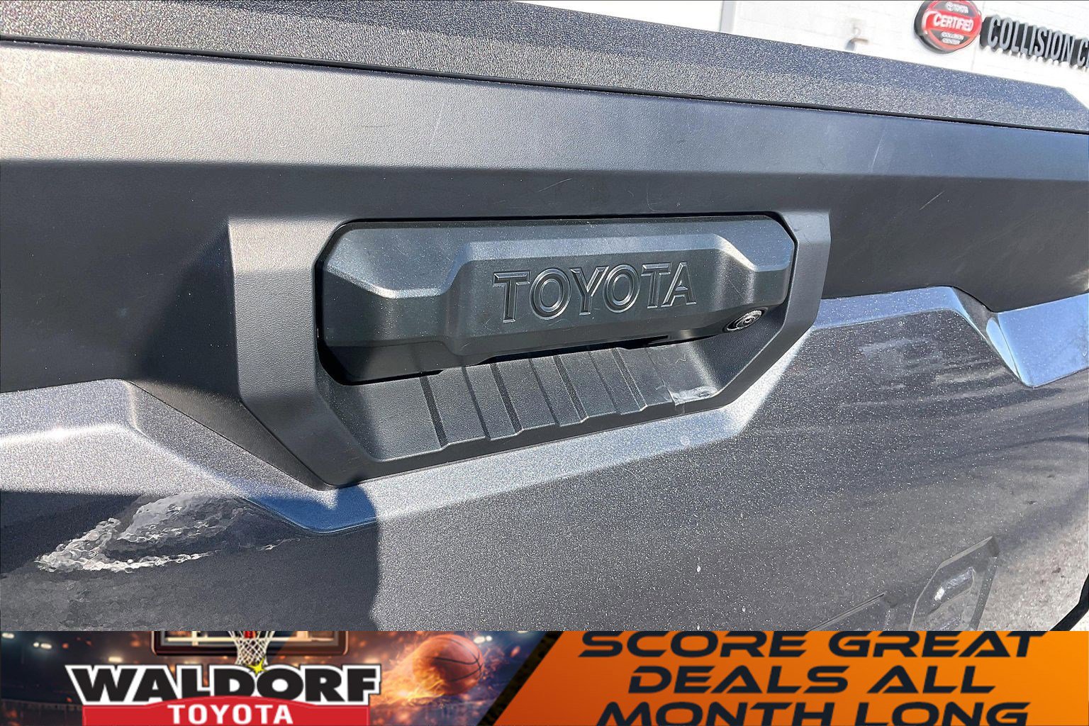 Used 2024 Toyota Tundra SR5 image 10