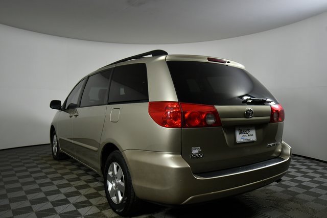Used 2008 Toyota Sienna image 14