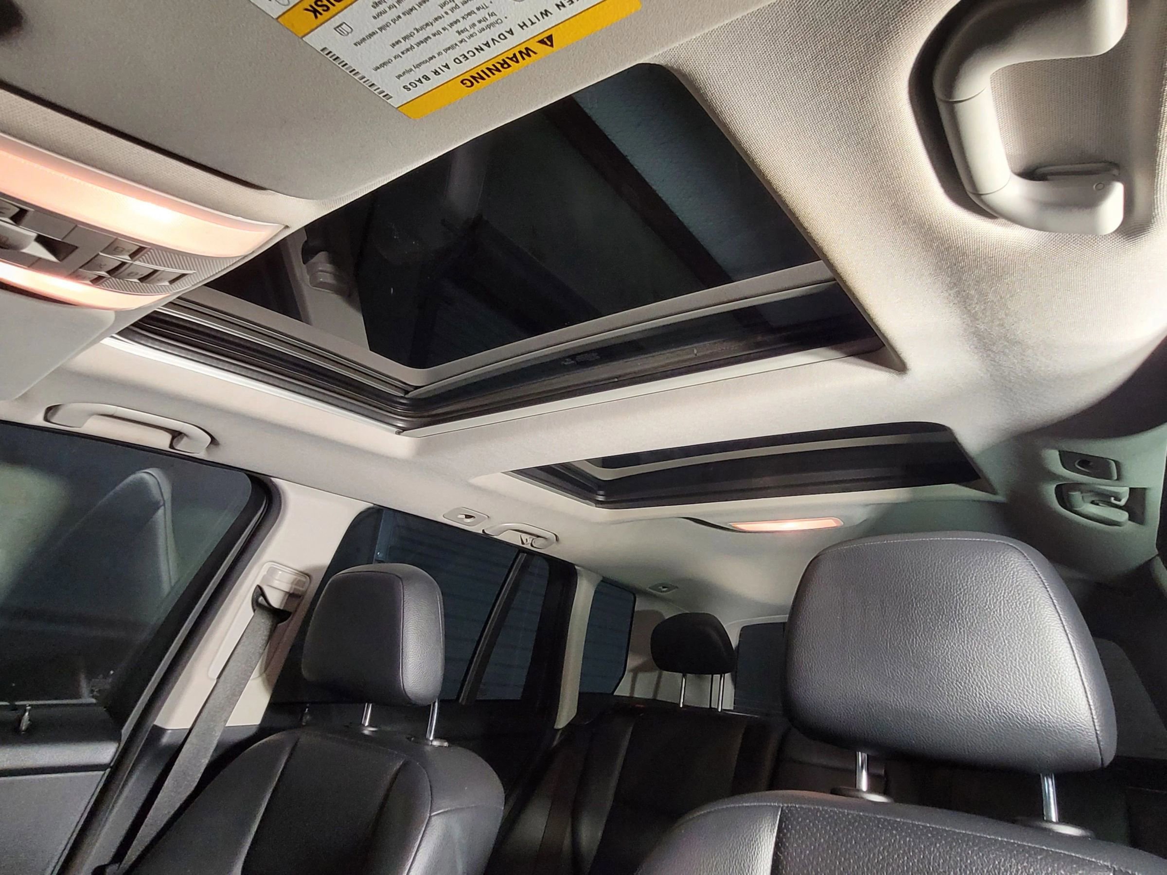 Used 2015 Mercedes-Benz GLK 350 4MATIC image 34