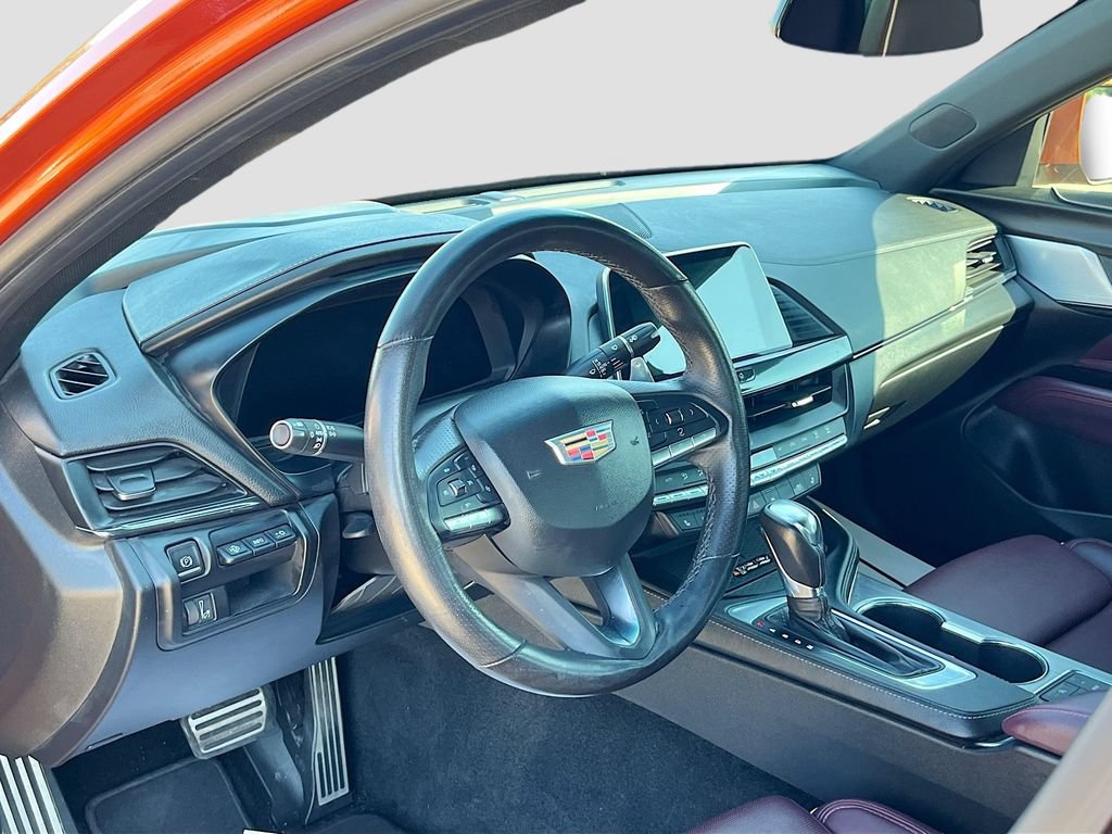 Used 2023 Cadillac CT4 Sport RWD image 9