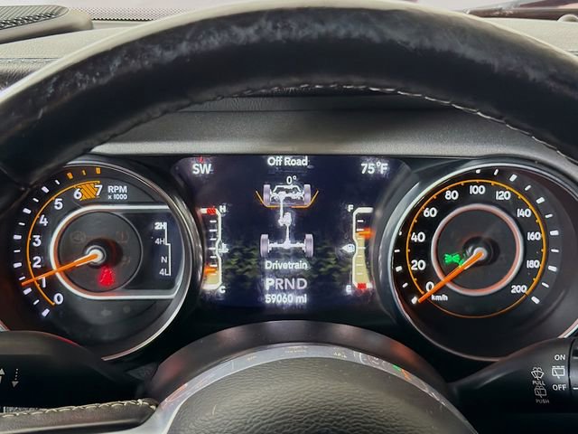 Used 2018 Jeep Wrangler Unlimited Sahara w/ Uconnect 4C Nav & Sound Group image 13