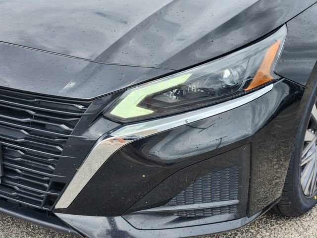 Used 2023 Nissan Altima 2.5 SV image 7