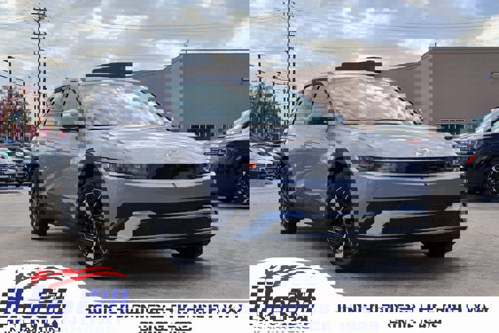 New 2026 Hyundai Ioniq 5 SE image 1