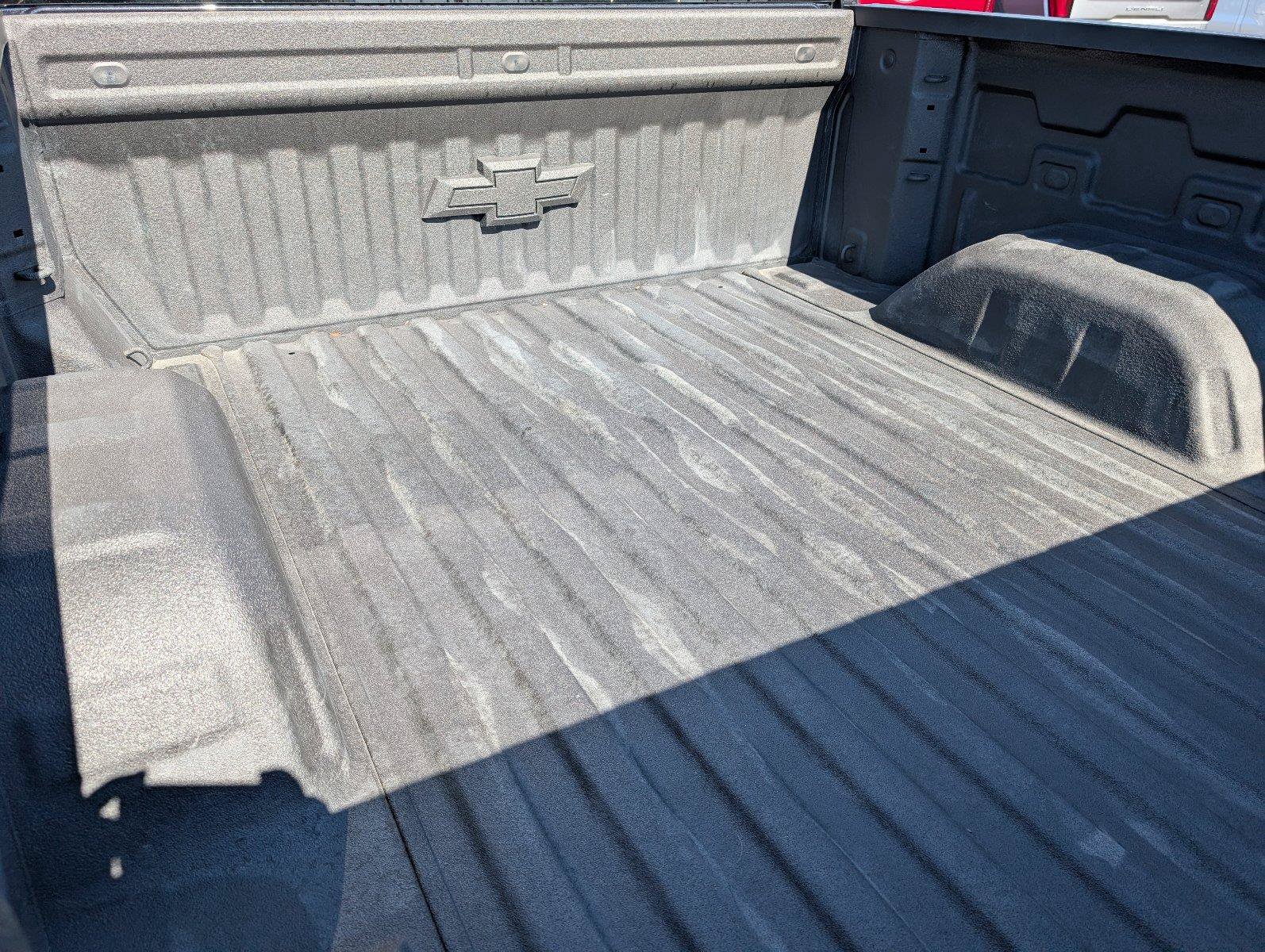Used 2024 Chevrolet Silverado 1500 LTZ AWD/4WD image 37