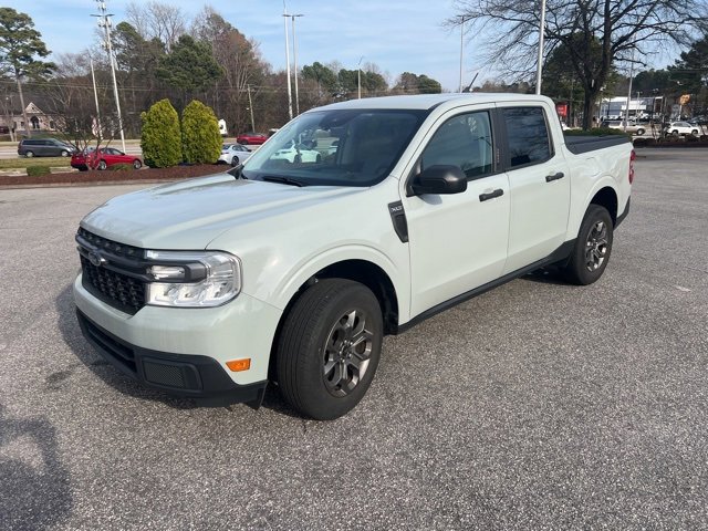 Used 2023 Ford Maverick XLT image 1