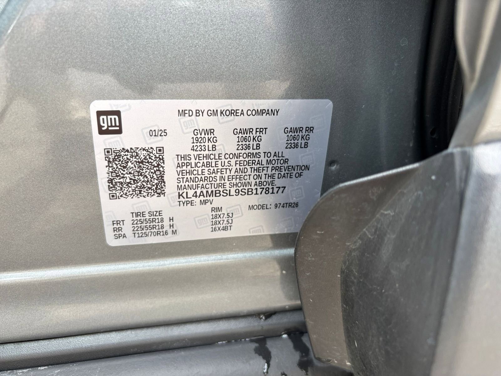 Used 2025 Buick Encore GX Preferred FWD image 28