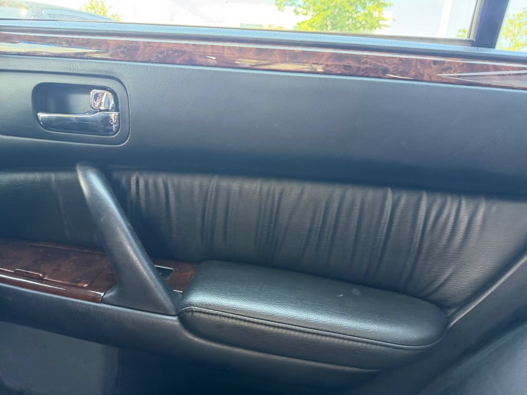 Used 2000 INFINITI Q45 RWD image 31