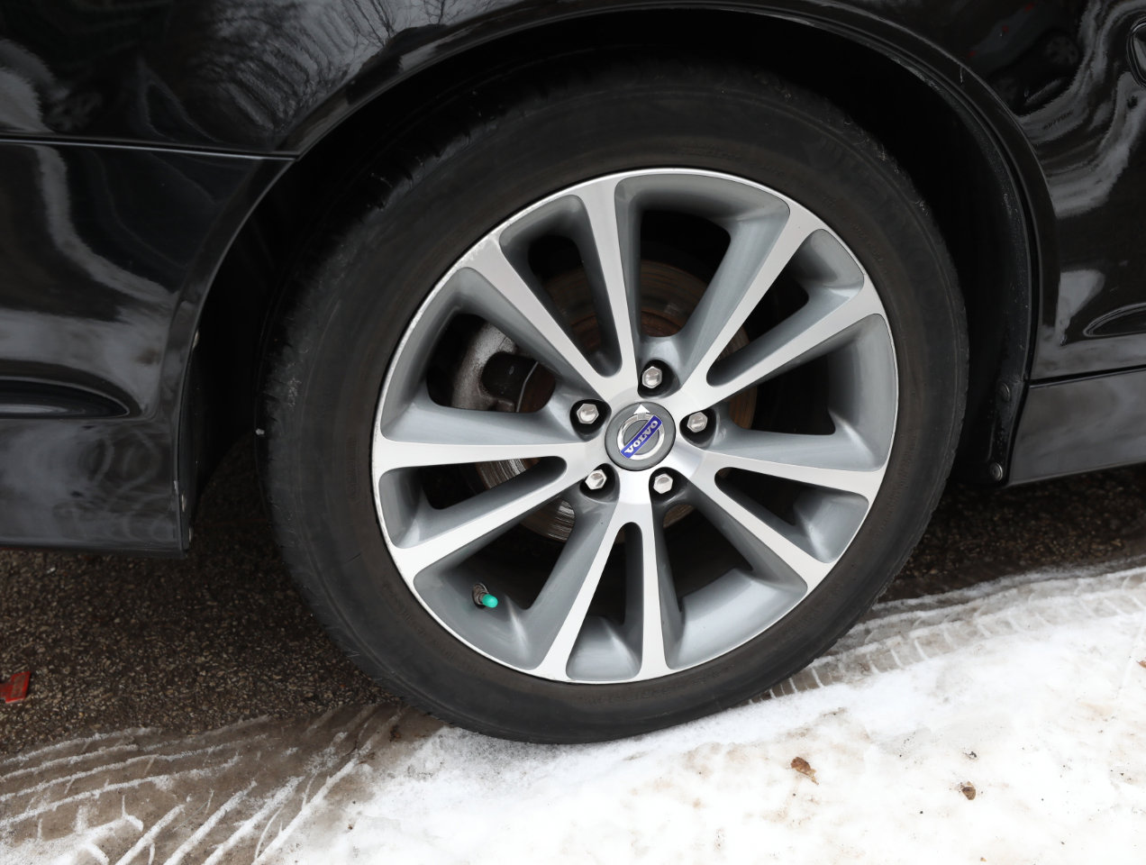 Used 2009 Volvo C70 T5 image 9