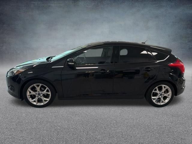 Used 2014 Ford Focus Titanium FWD image 11