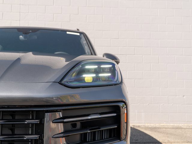 New 2026 Porsche Cayenne E-Hybrid image 11