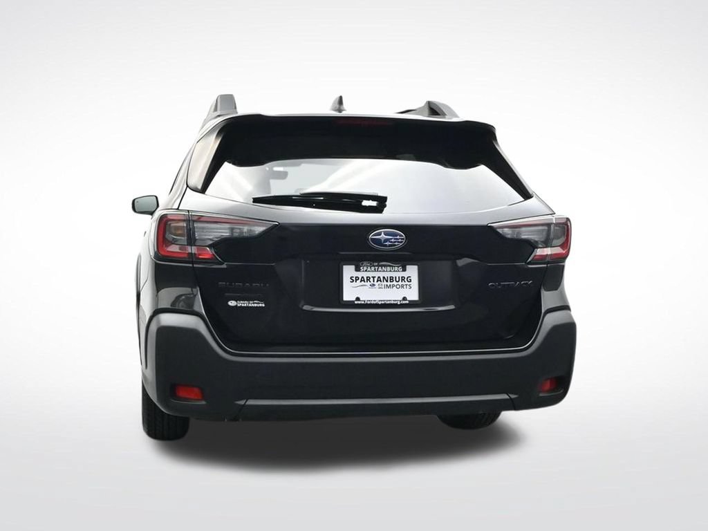 Used 2023 Subaru Outback Onyx Edition AWD/4WD image 8