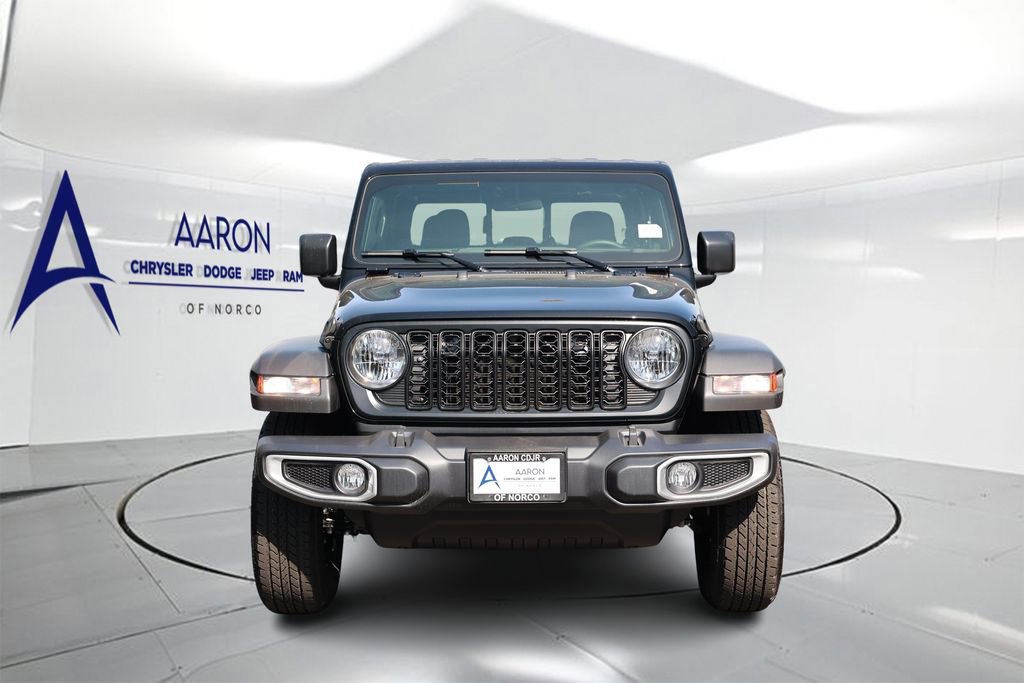New 2026 Jeep Gladiator Sport image 4