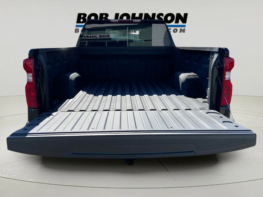 Used 2023 Chevrolet Silverado 1500 Custom image 11
