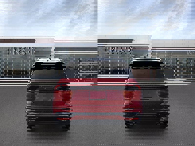 New 2026 Lincoln Nautilus Reserve image 5