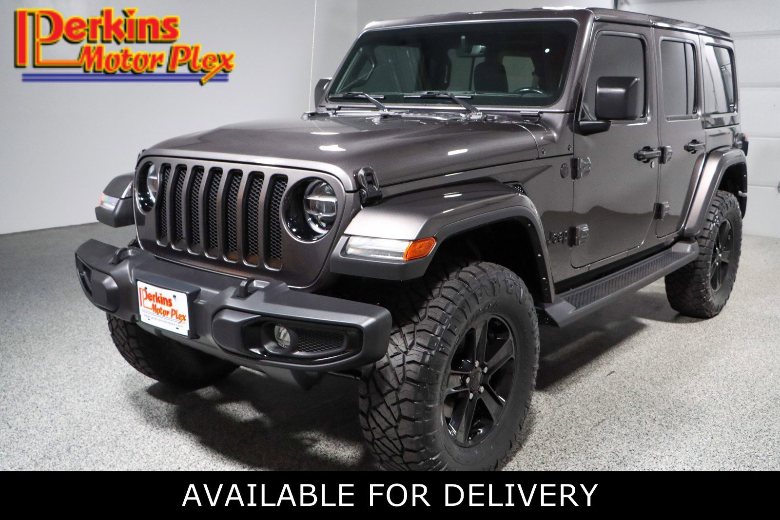 Used 2022 Jeep Wrangler Unlimited Sahara image 1
