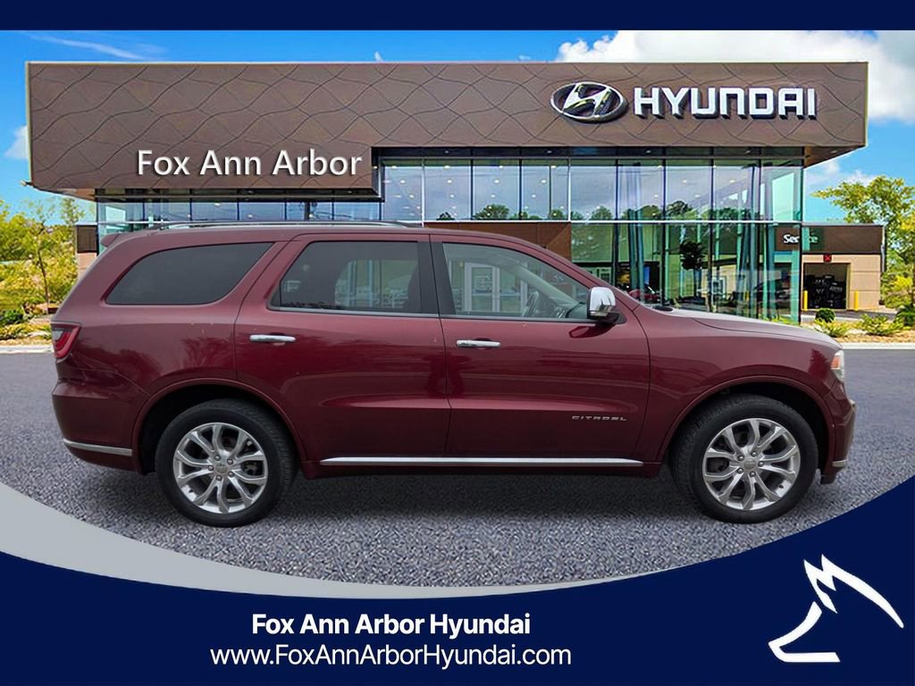 Used 2017 Dodge Durango Citadel w/ Technology Group AWD/4WD image 6