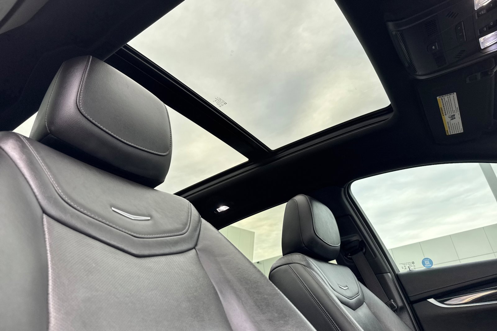 Used 2020 Cadillac XT5 Premium Luxury image 18