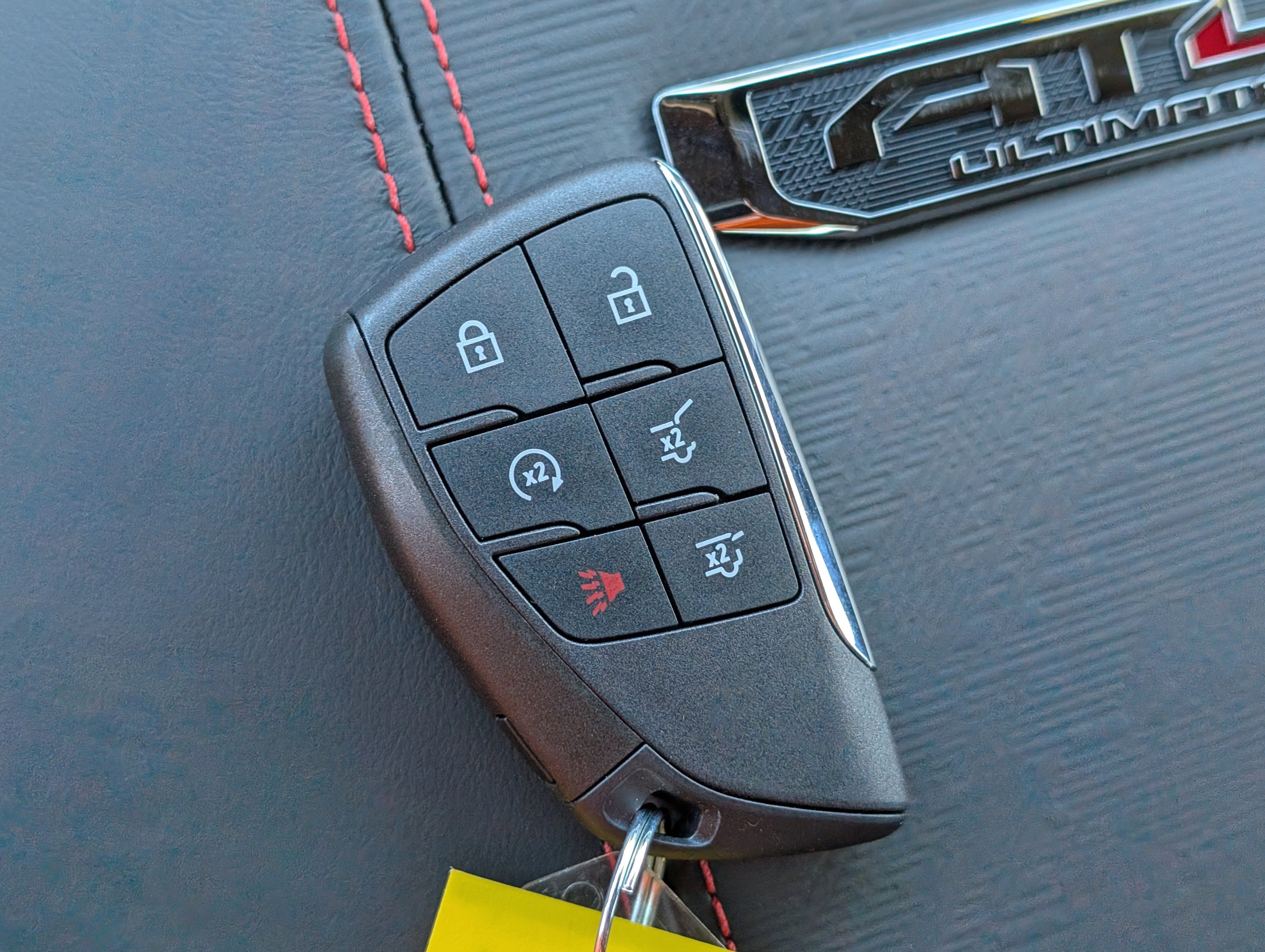 New 2026 GMC Yukon AT4 Ultimate w/ LPO, Floor Liner Package image 33