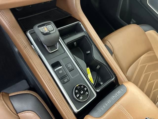 Used 2023 Nissan Pathfinder Platinum w/ Cargo Package image 20