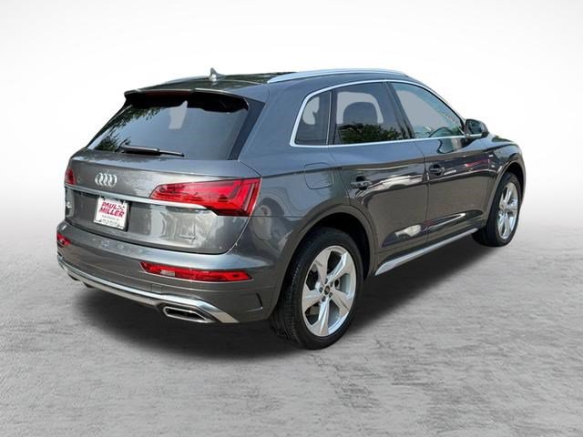 Used 2023 Audi Q5 2.0T Premium Plus w/ Premium Plus Package AWD/4WD image 5
