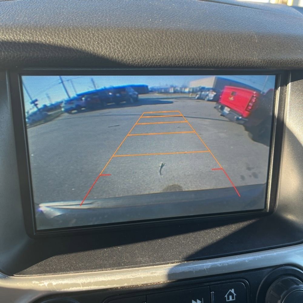 Used 2015 GMC Yukon SLT w/ Open Road Package image 11