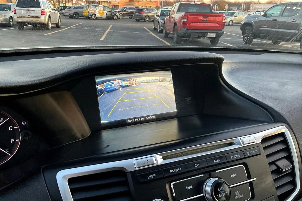 Used 2015 Honda Accord Sport image 24