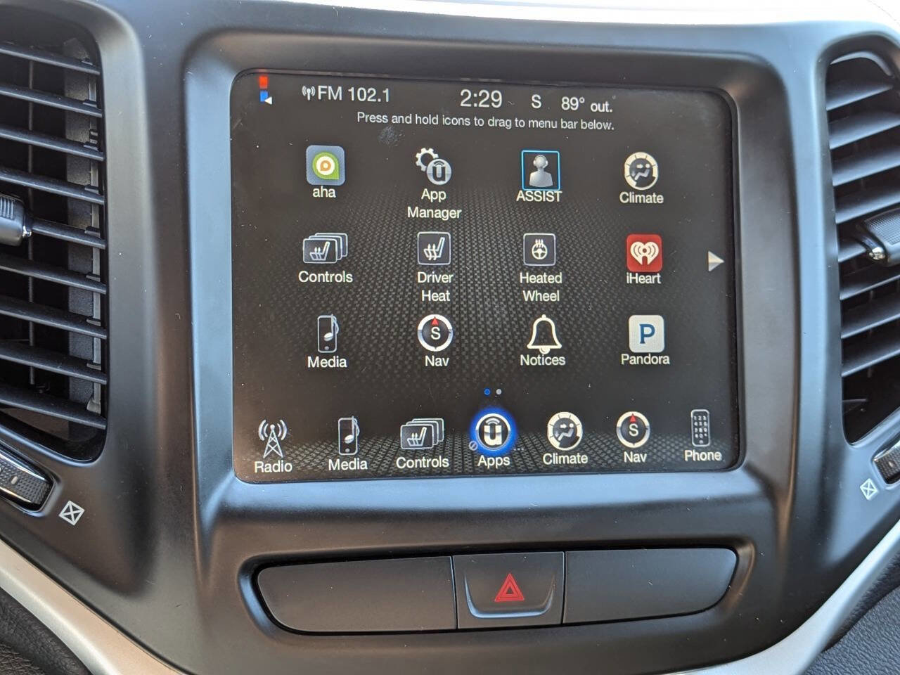 Used 2017 Jeep Cherokee Trailhawk w/ Cold Weather Group image 21