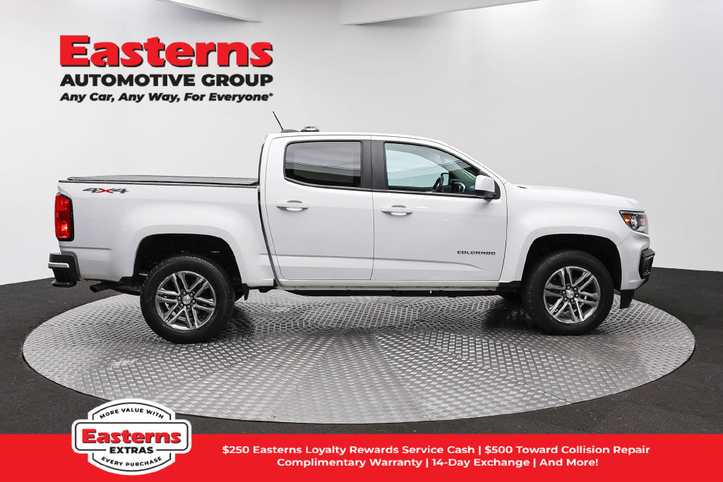 Used 2022 Chevrolet Colorado LT w/ Luxury Package AWD/4WD image 5